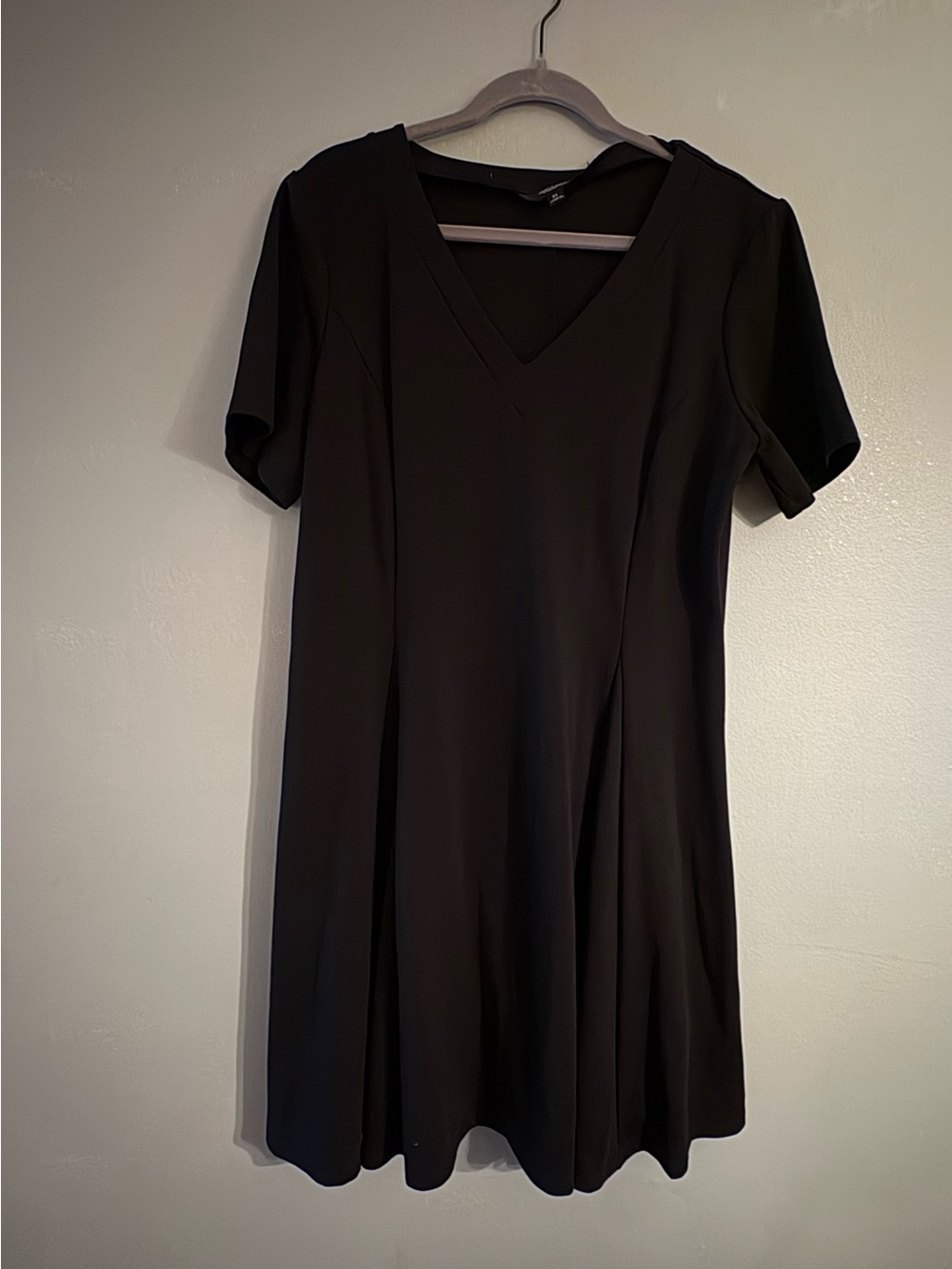 Simply Vera Vera Wang Black V-Neck T Shirt Fit and Flare Dress